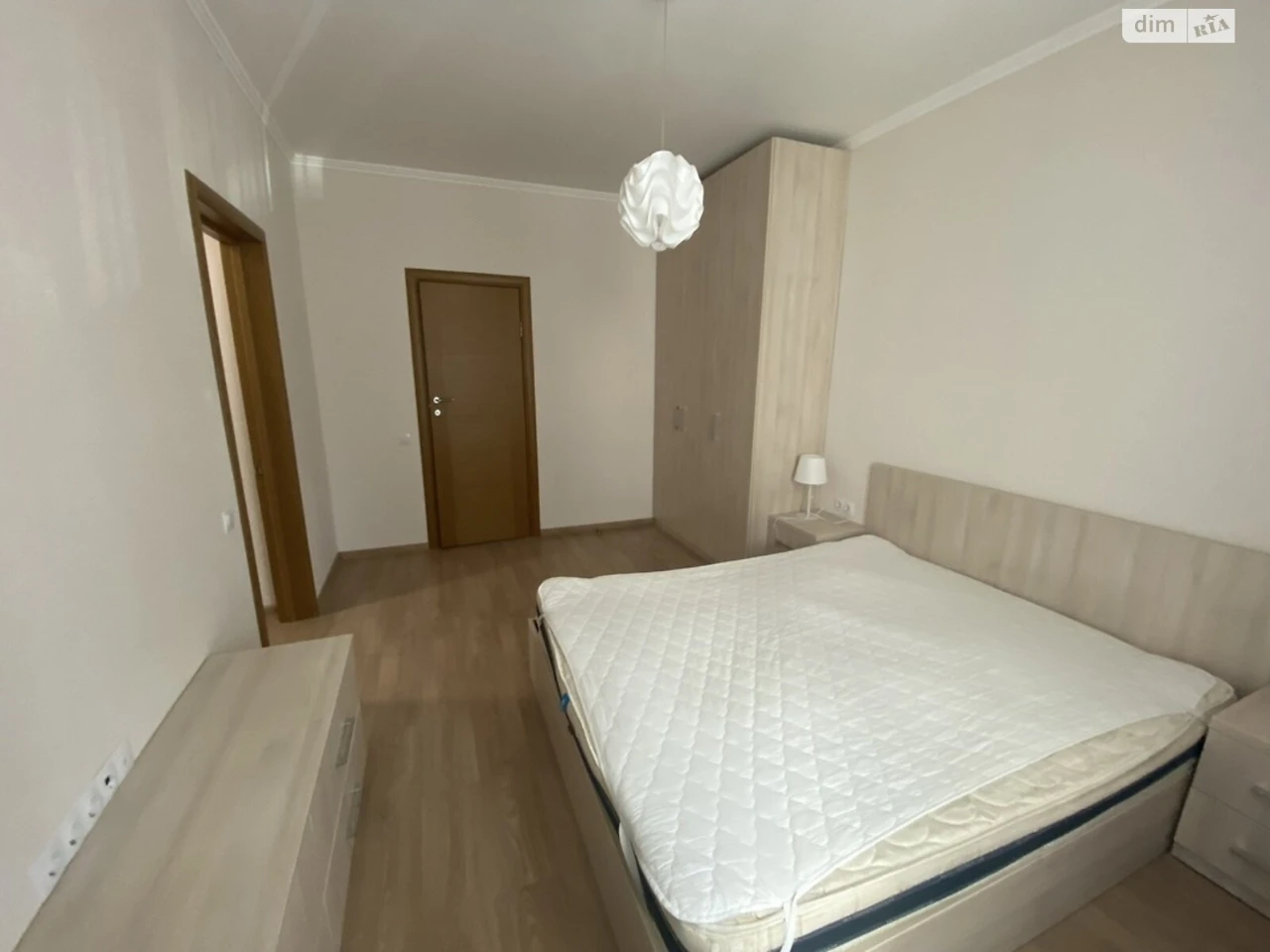 Long-Term Rental Apartment Solomyansky