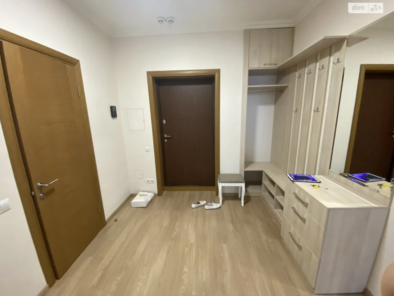 Long-Term Rental Apartment Solomyansky