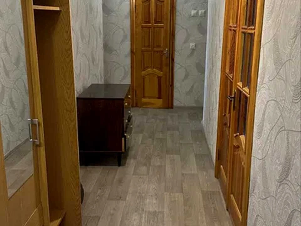 Apartment. Wycliffe Avenue, Kyiv.
