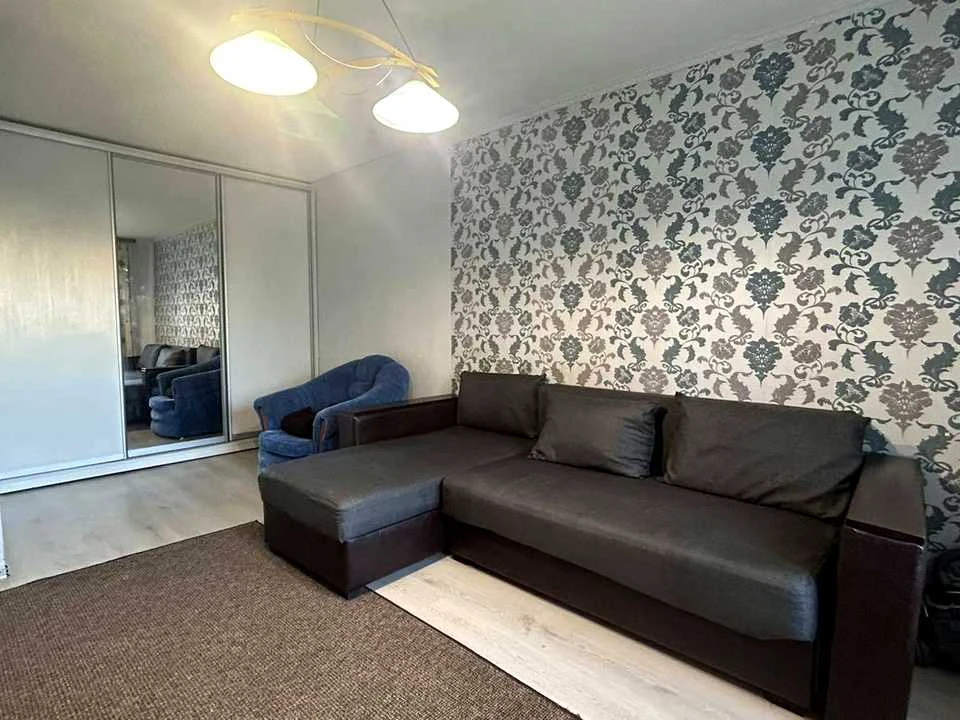 Apartment. European Union Avenue, 70B