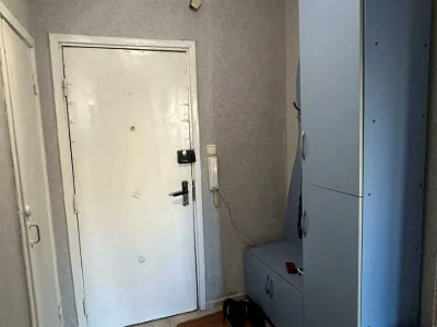 Apartment. European Union Avenue, 70B