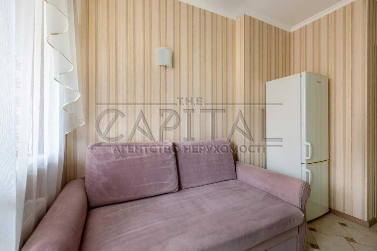 Sale of apartment, Street Semyi Kulezhenko, Residential complex "Yaskravyy", Minsk