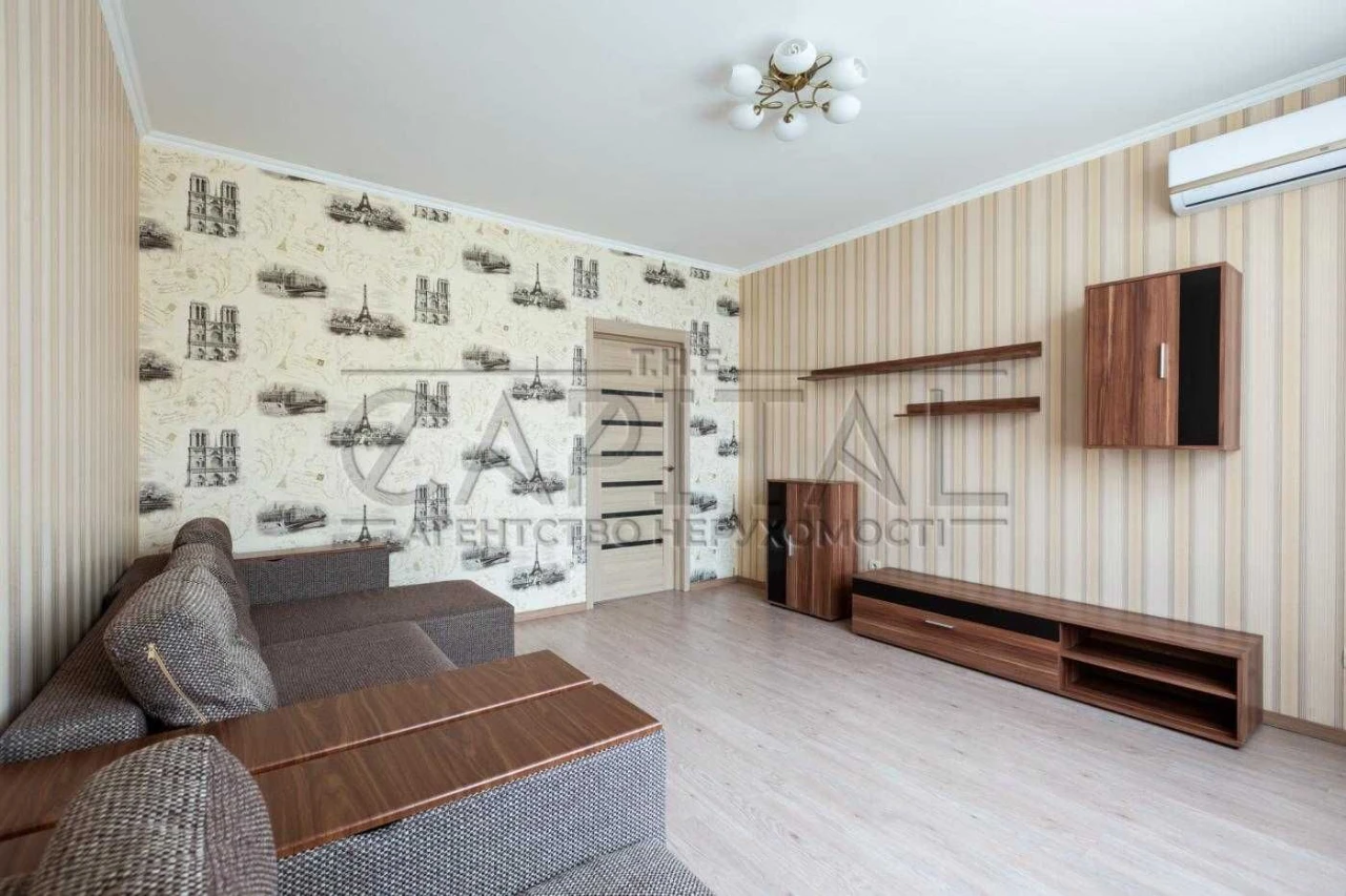 Sale of apartment, Street Semyi Kulezhenko, Residential complex "Yaskravyy", Minsk