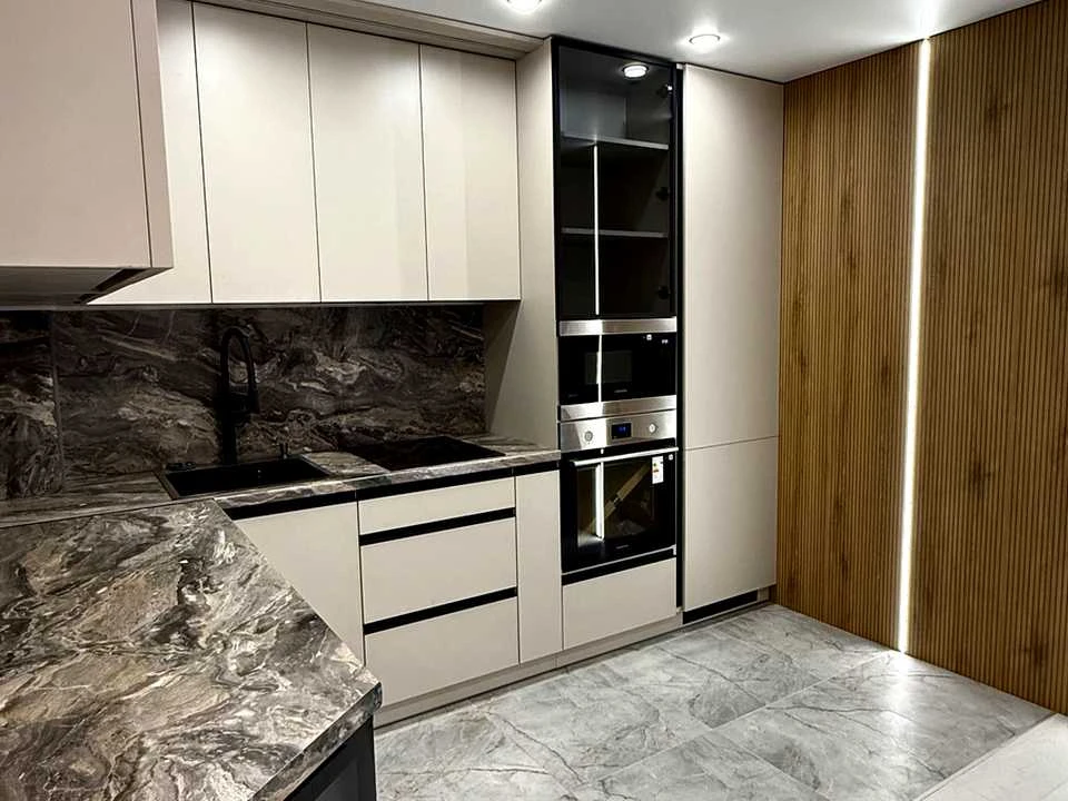 Apartment. Michael Maximovych Street, Kyiv