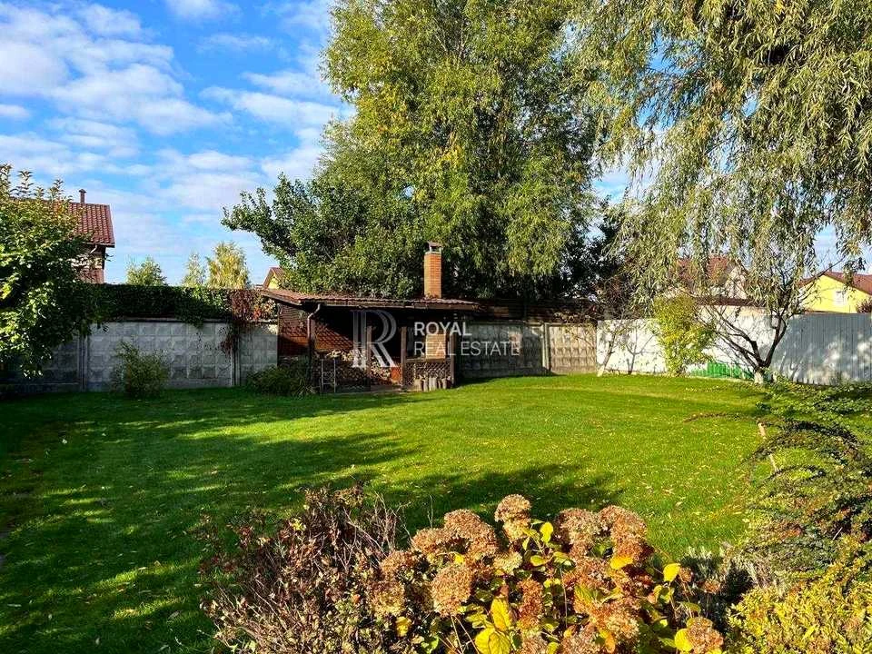 House. 76 Sadova St, Kyiv