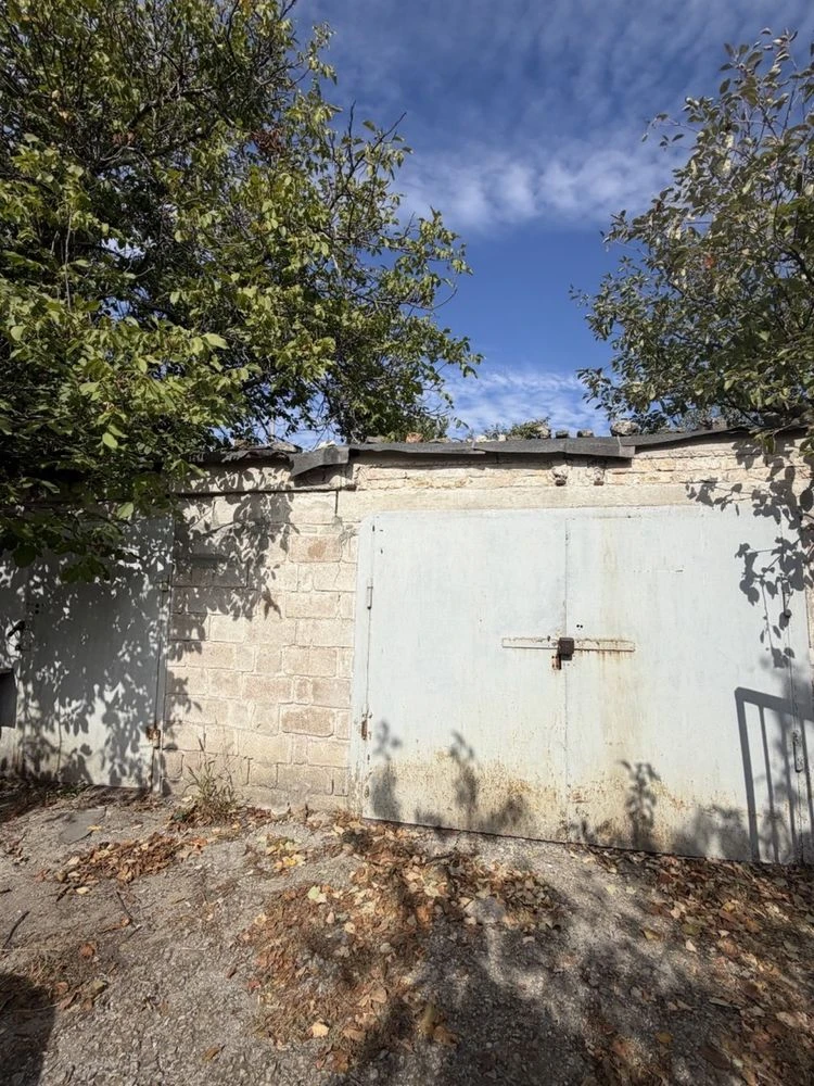 Продаж будинку, село Бабурка , 7 хвилин пішки від переїзду Х