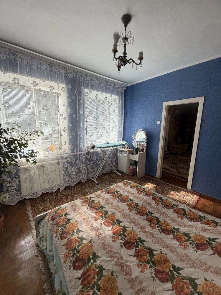 Продаж будинку, село Бабурка , 7 хвилин пішки від переїзду Х