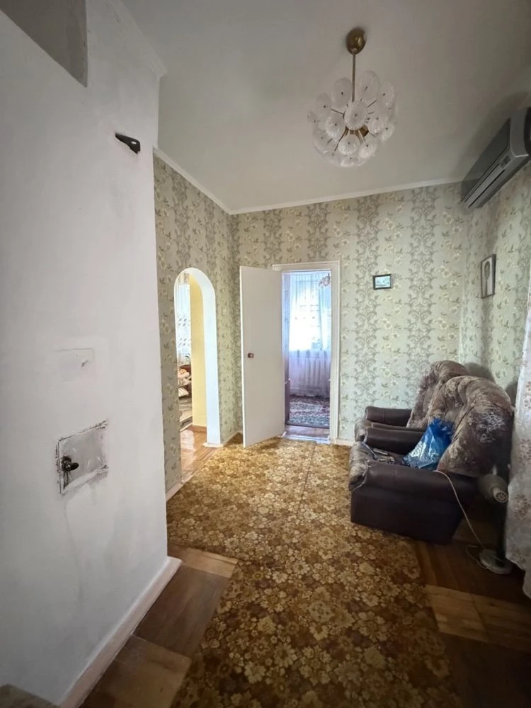 Продаж будинку, село Бабурка , 7 хвилин пішки від переїзду Х