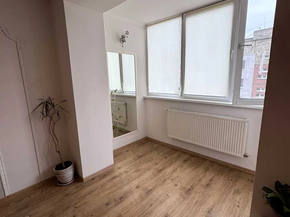 Apartment. Ivano-Frankivsk, Ivan Mykolychuk st.