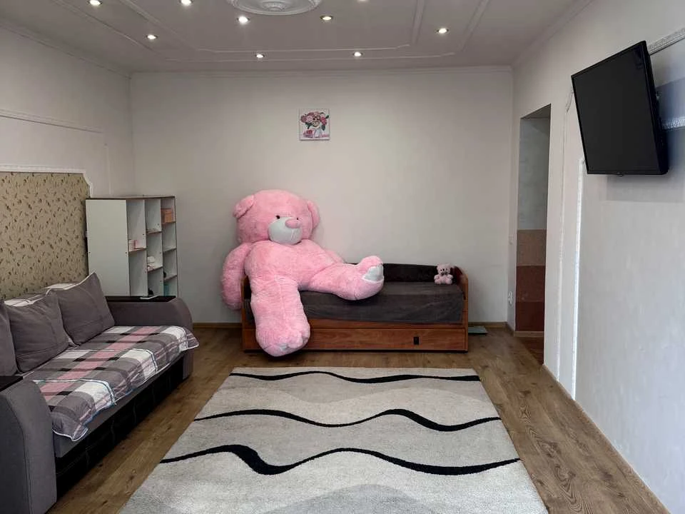 Apartment. Ivano-Frankivsk, Ivan Mykolychuk st.