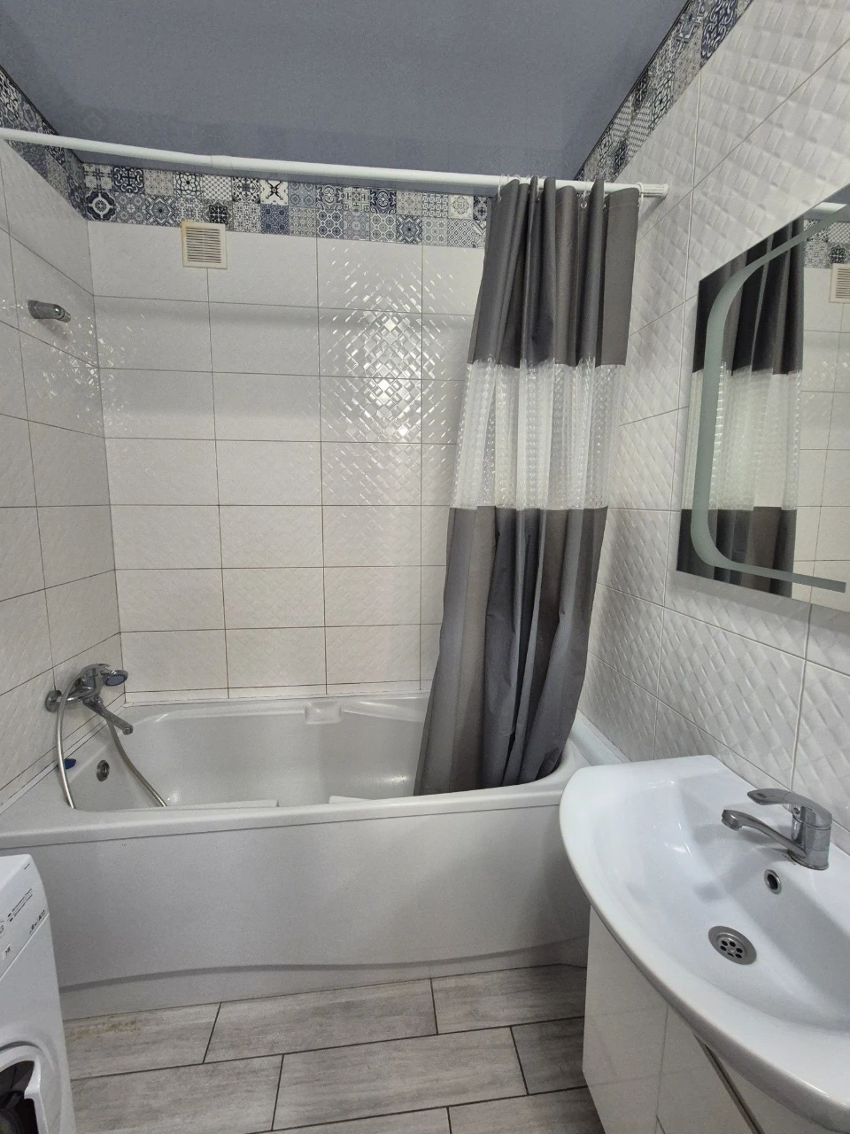 For Sale: 2-bedroom apartment in a new building