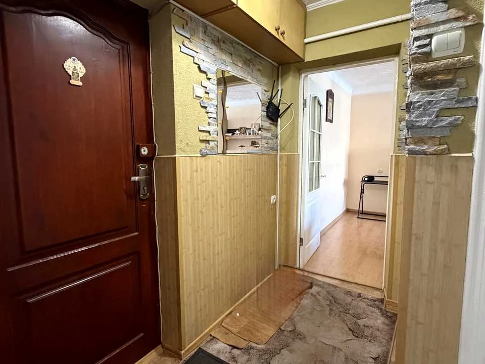 Apartment. Knyaza Romana Street