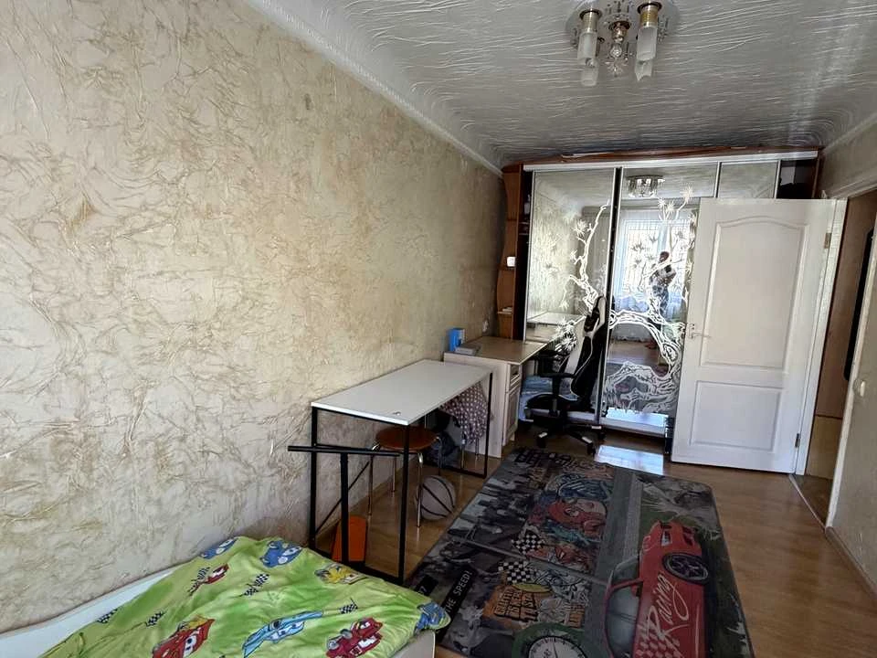 Apartment. Knyaza Romana Street