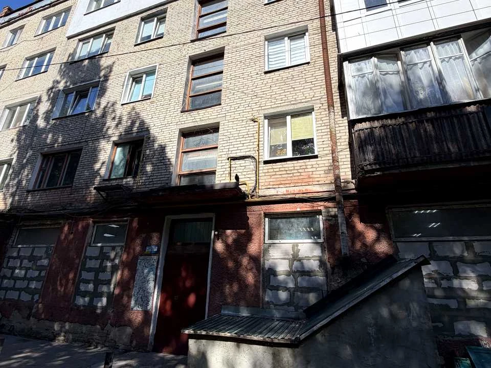 Apartment. Knyaza Romana Street
