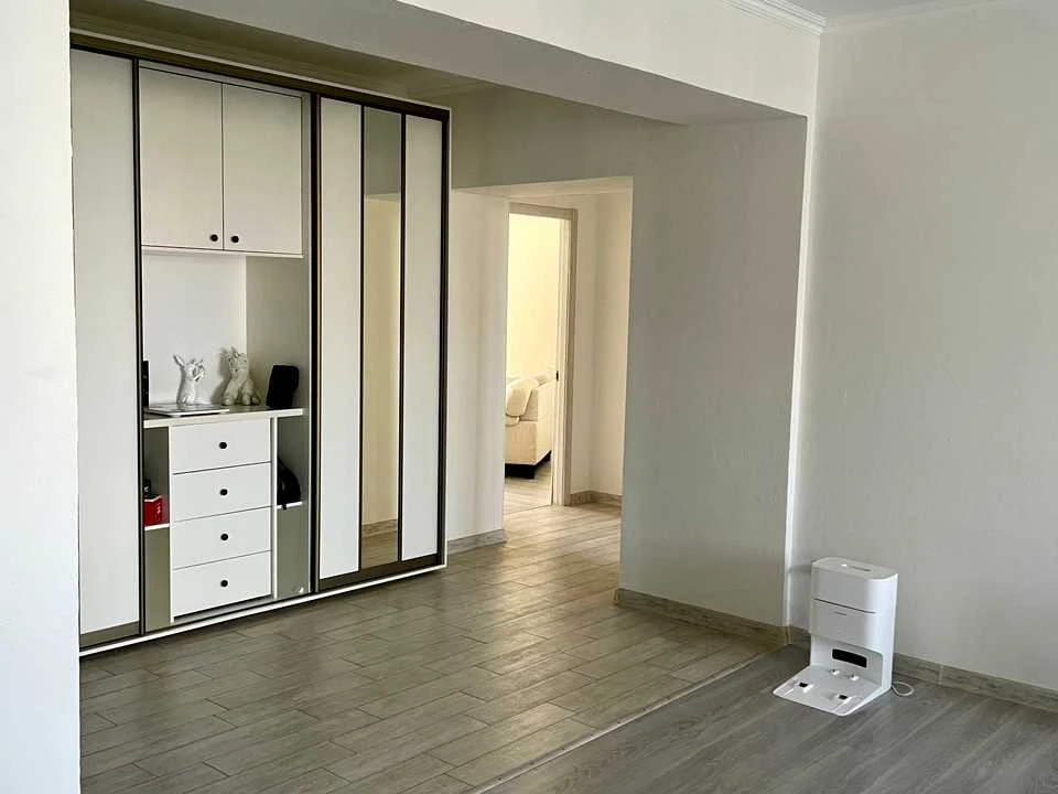 Apartment. Zaliska Street, Kharkiv