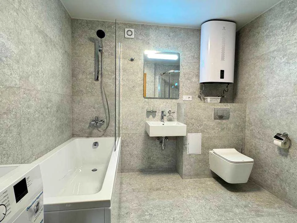 Apartment. Strategichne shose, Kyiv