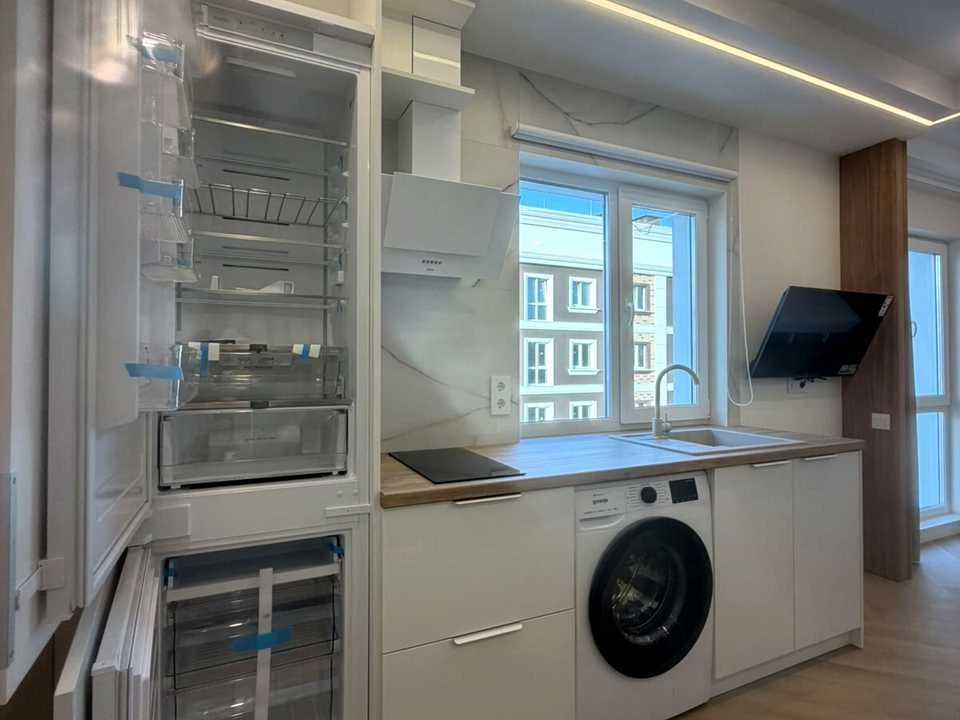 Apartment. Michael Maksimovich Street, Kyiv