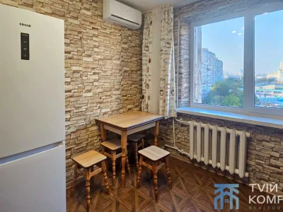 Квартира. Київ, вулиця Братства Тарасівців