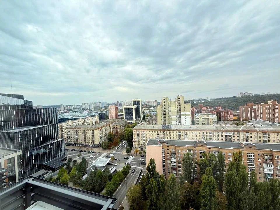Квартира. Киев, улица Французский квартал 2
