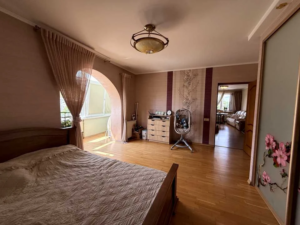 Квартира. Івано-Франківськ, Переяславська вул.