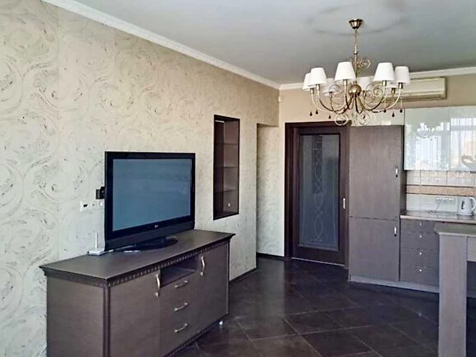 Apartment. Degtyarivska st., Kyiv