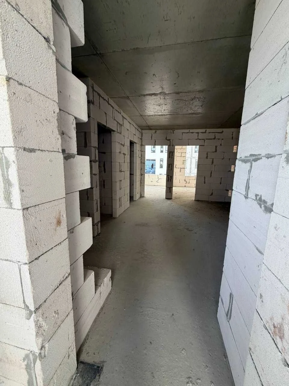 For Sale: 2-bedroom apartment. BigBen Residence. No Commission.