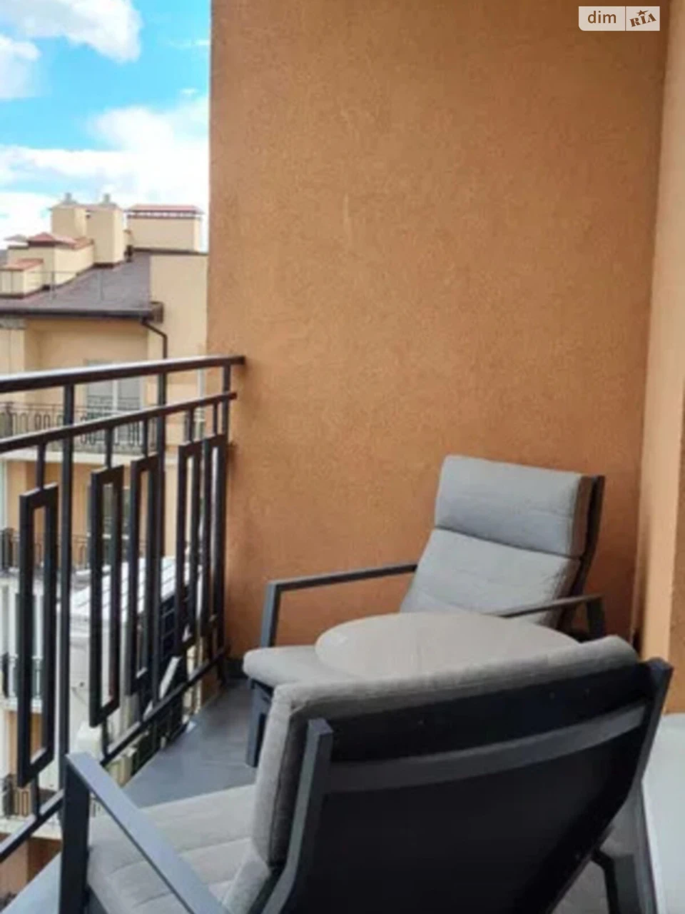 Apartment for Sale: Feophania
