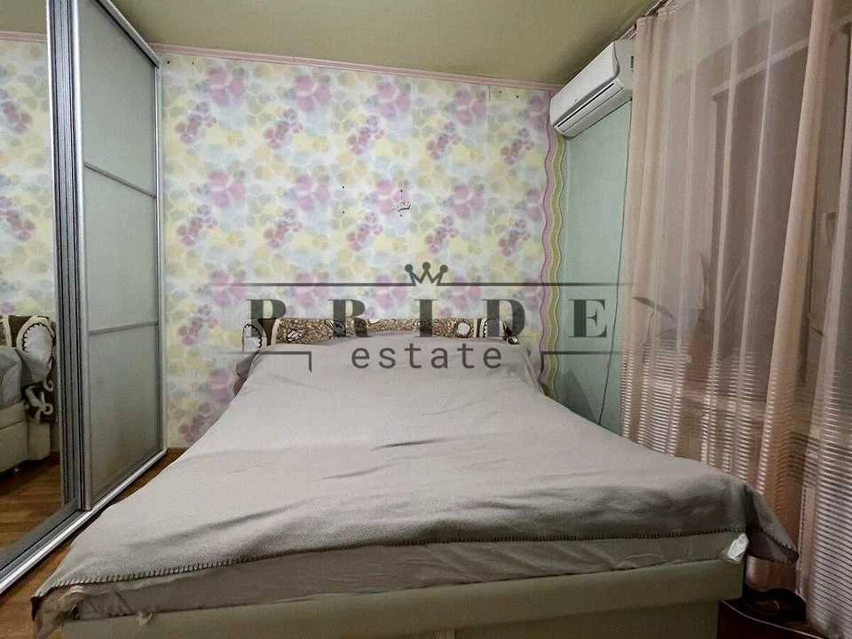 Apartment. Mykola Bazhan Prospekt, Kyiv