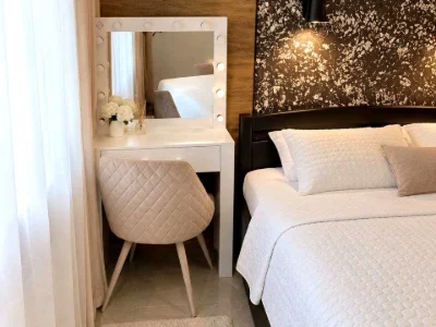 Apartment. Dnipro, Naberezhna Pereomohy st.
