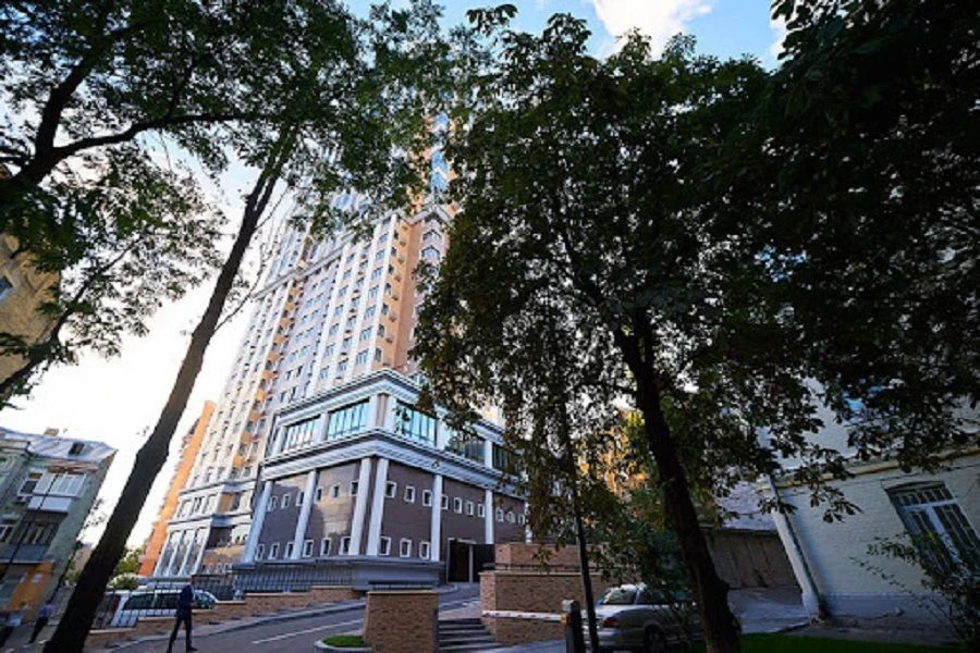 Sale of apartment on Саксаганського Street 37k in Kyiv / W-7474589