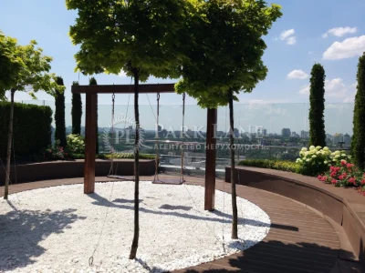 Sale of apartment on Саксаганського Street 37k in Kyiv / W-7474589