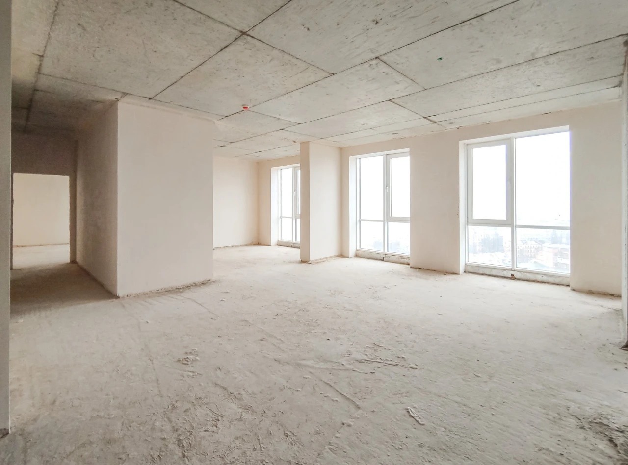 Sale of apartment on Саксаганського Street 37k in Kyiv / W-7474589