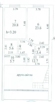 Продається 3-кімнатна квартира! Кухоня-вітальня з 6-ти метровими вікнами!