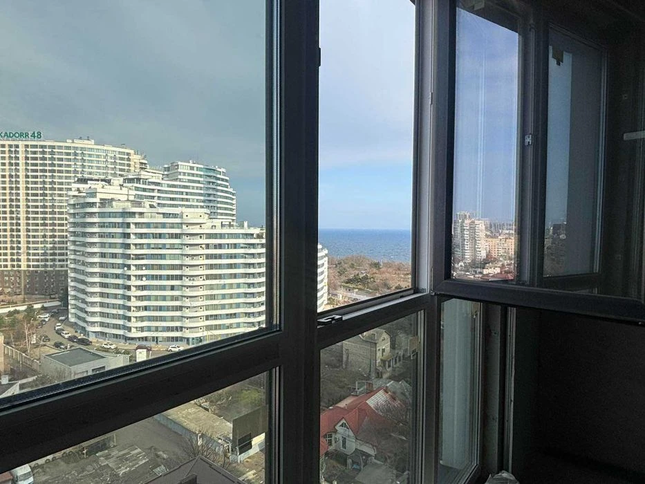 Продам 2 ком квартиру Вид моря. Парк Фонтан