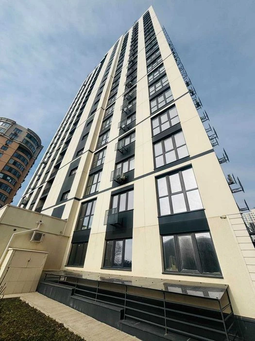 Продам 2 ком квартиру Вид моря. Парк Фонтан