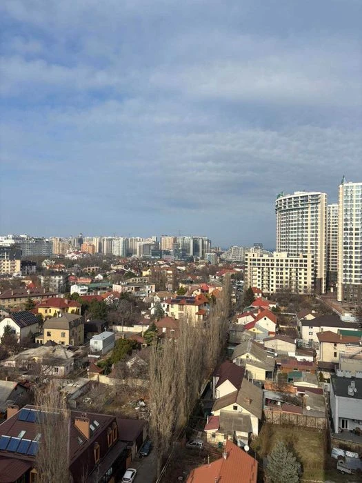 Продам 2 ком квартиру Вид моря. Парк Фонтан