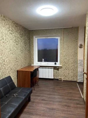 Продам 2 к кв Залютино