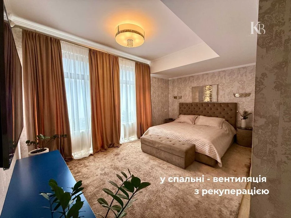 Продажа 2-уровневой квартиры, 2 паркоместа входят в стоимость