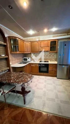 93036 Продам 2-к квартиру возле метро Наукова, Павлове Поле,