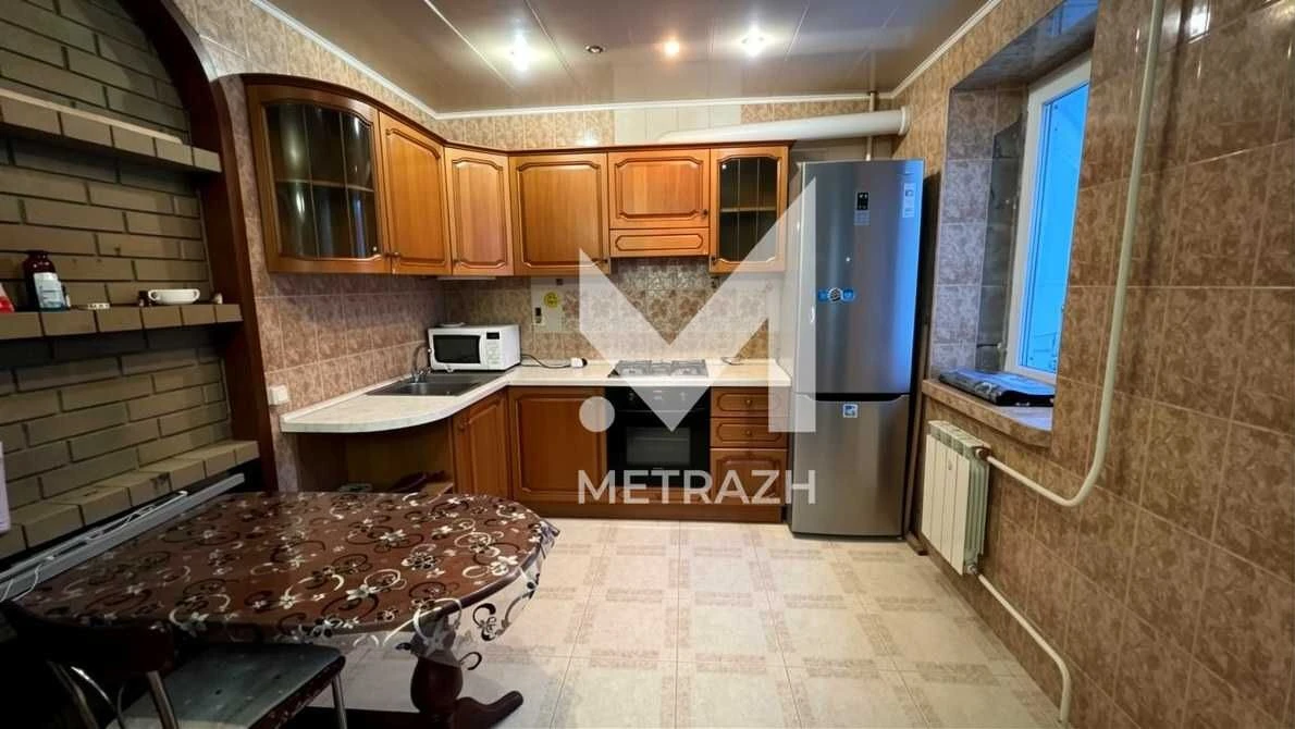 93036 Продам 2-к квартиру возле метро Наукова, Павлове Поле,