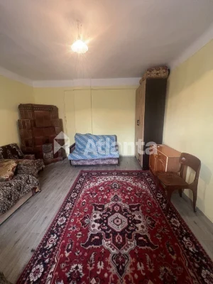 1-room apartment in a private house, Center.