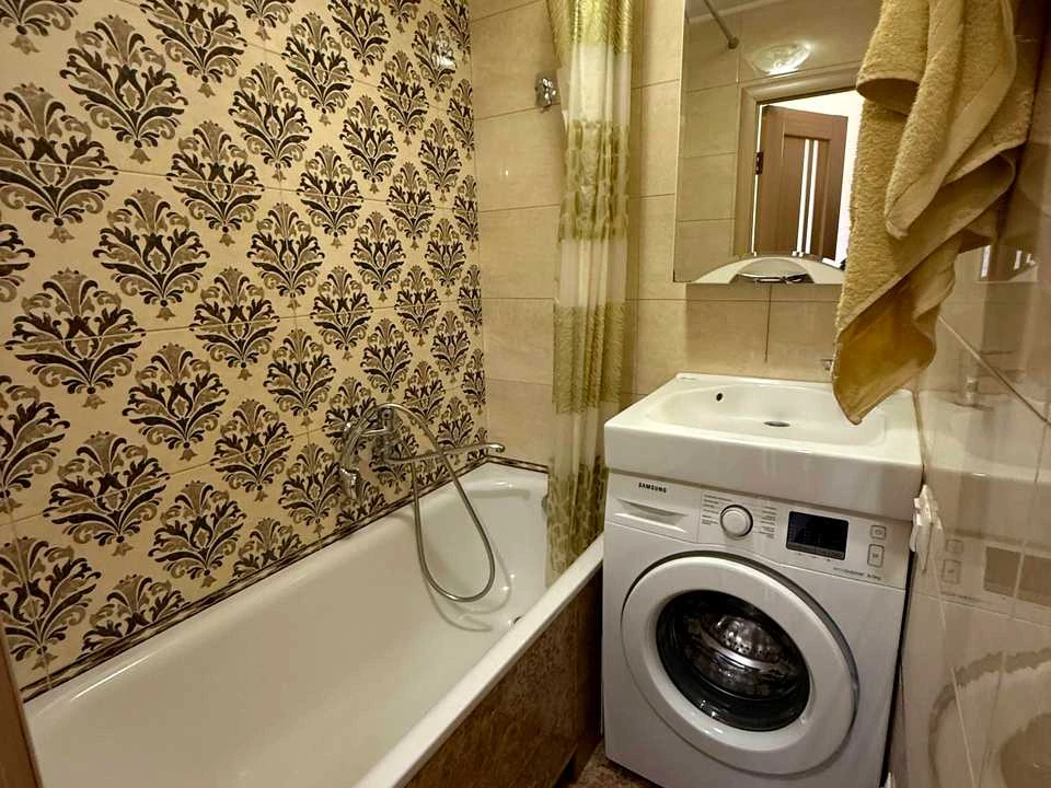 Apartment. Almatinskaya st., Kyiv