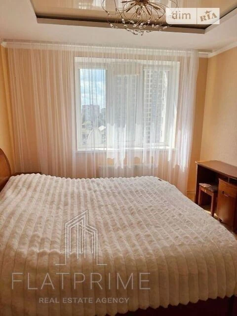 Sale of 3-room apartment 111.5 sq. m. on Samiyla Kishky 7A street • ID