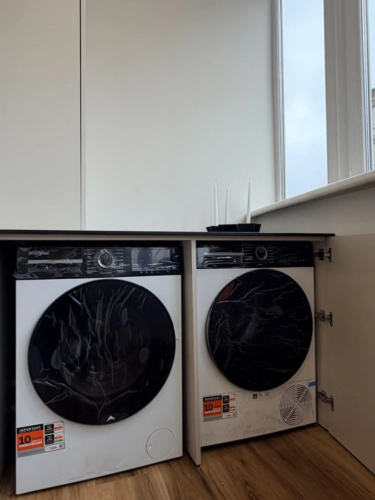 2 room apartment with kitchen and living room. New renovation, furniture, appliances. Scientific/Pulyay/Olga/Kulparkivska street.
