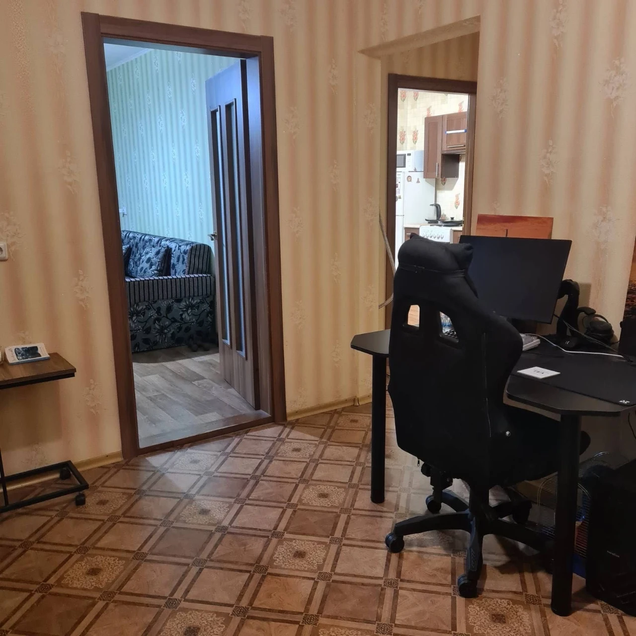 Zakrevskogo 95, Troyeshyna, 1 room, 49 sq.m, 51000 U.E.