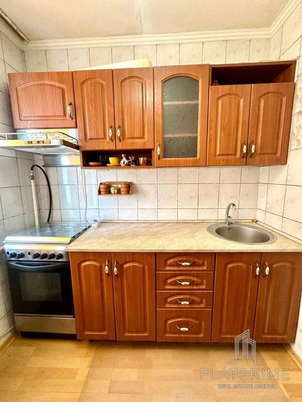 Продається тепла 1-кімнатна квартира в цегляному будинку, Дарницький р-н