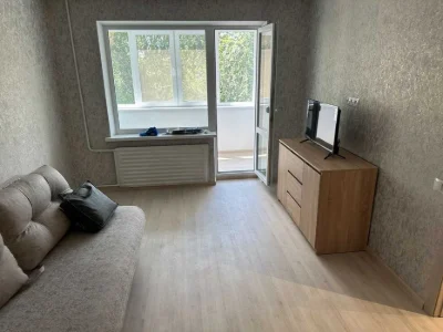Продам 2-к квартиру, Днепровский район, район ул. Портовая