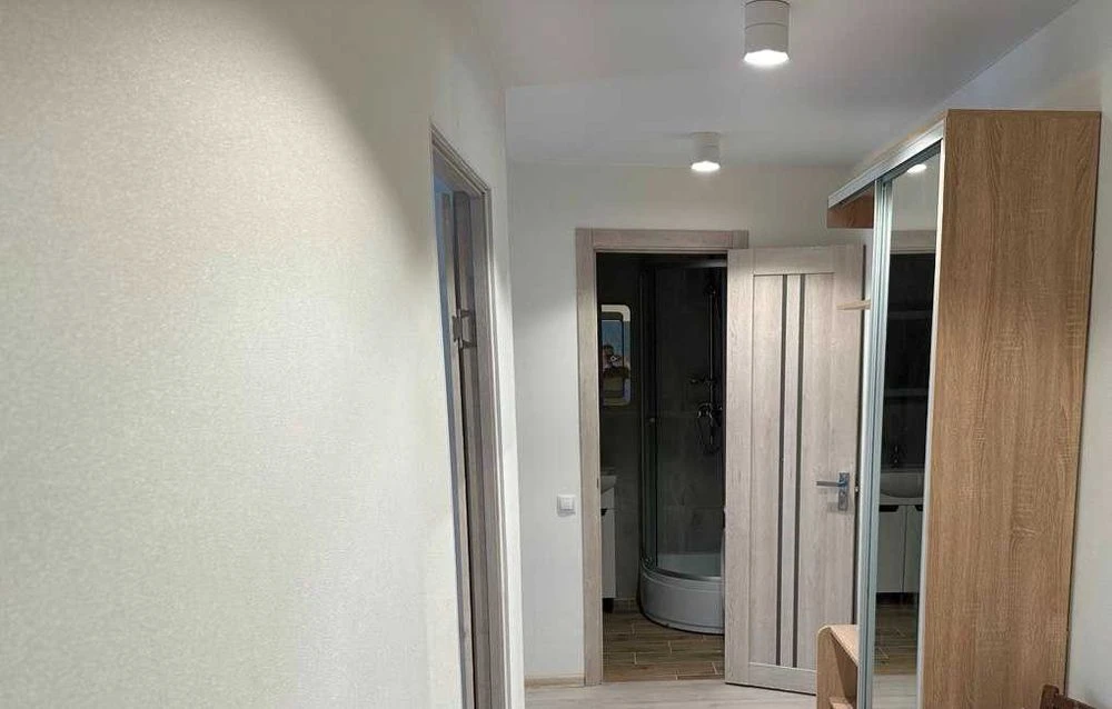 Продам 2-к квартиру, Днепровский район, район ул. Портовая