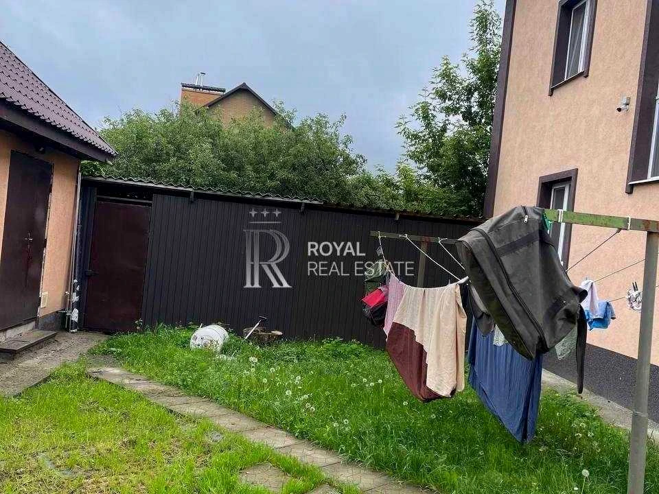 Будинок. Київ, Садова вул.