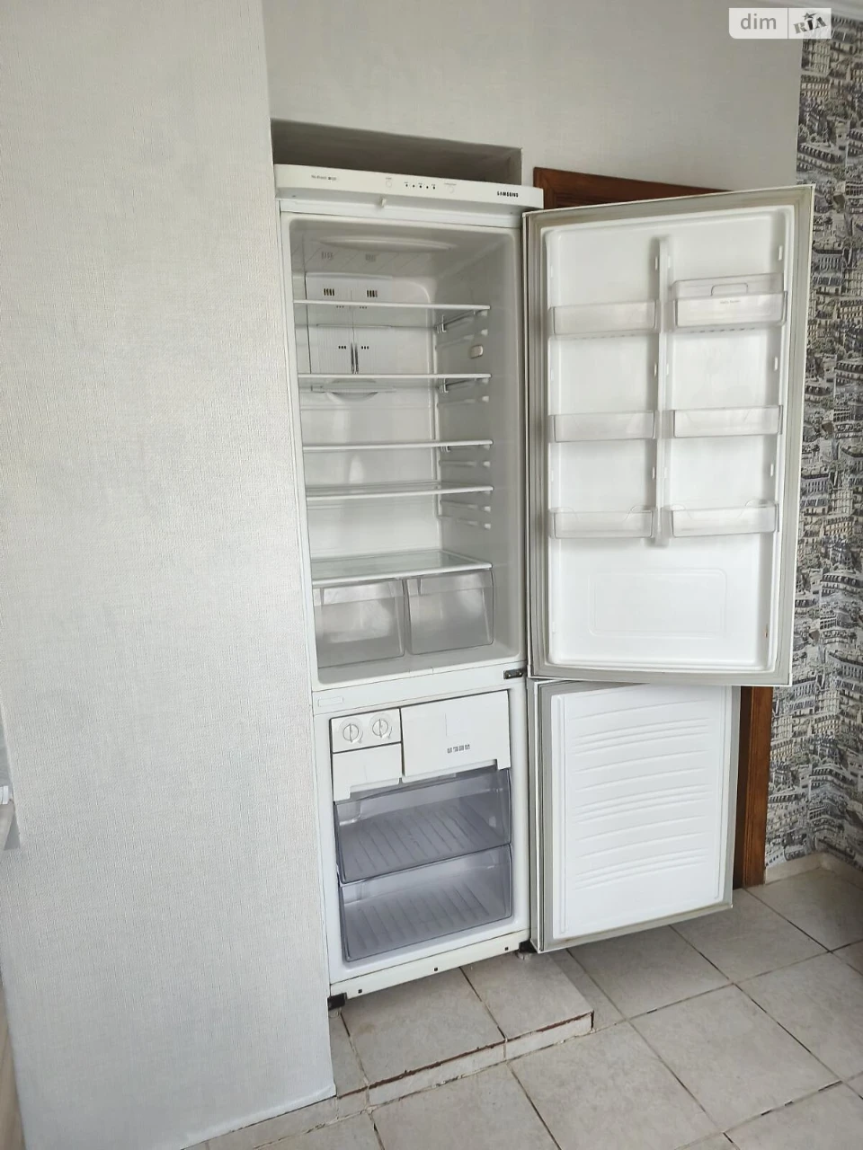 Apartment for Sale: Alaska